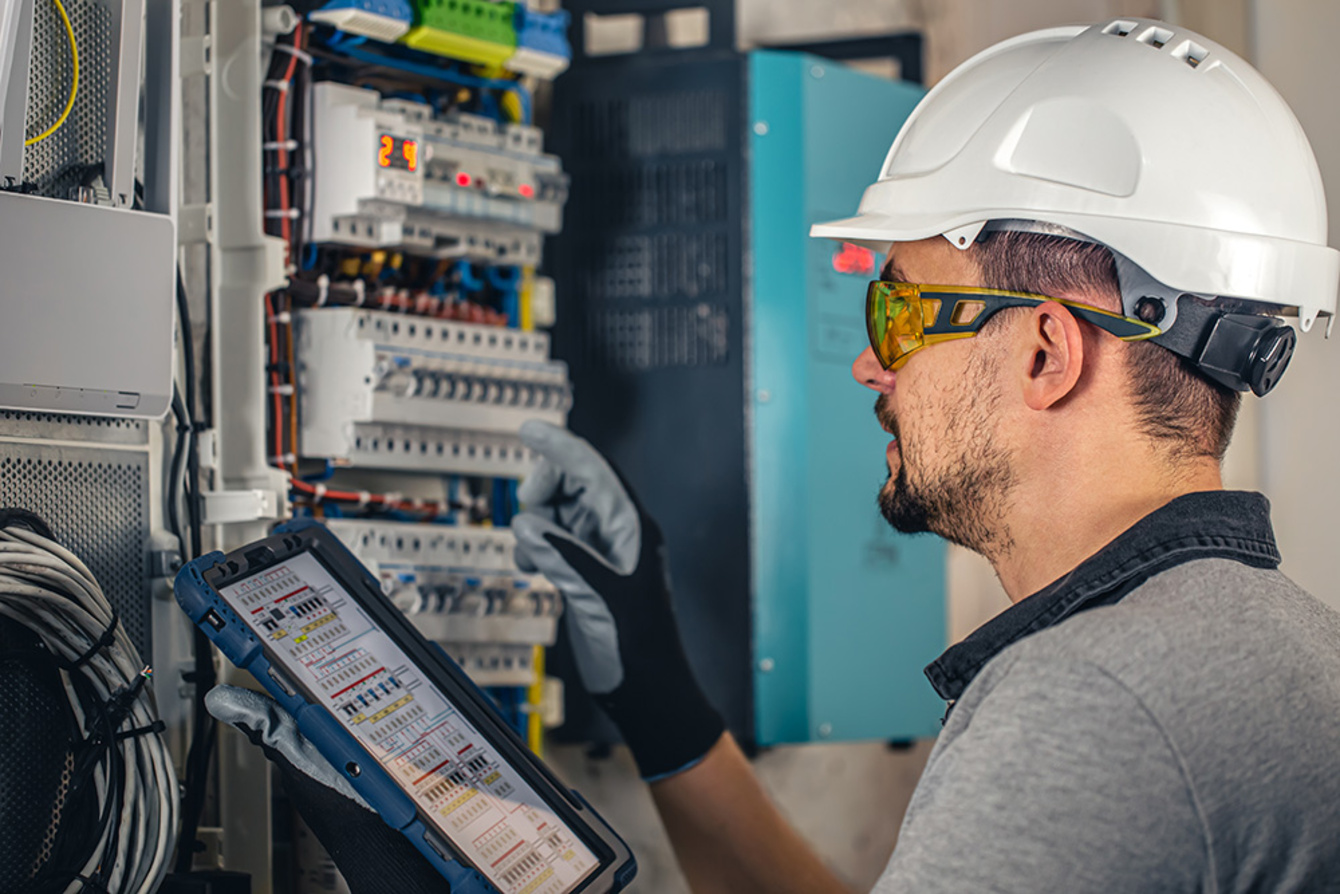 Industrie und Gewerbe bei Steffen Hoffmann Elektrotechnik in Waldtann